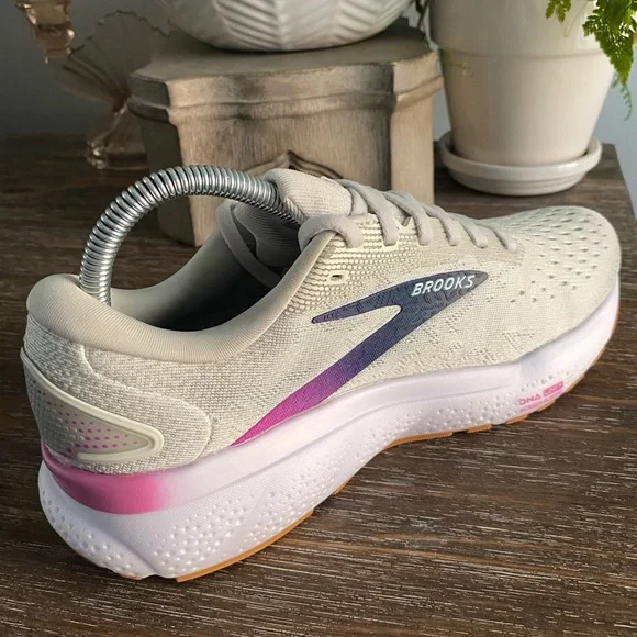 Brooks Ghost 16 Athletic Running Sneakers Shoes Womens 8 White/Grey/Blue/Pink - Picture 7 of 10
